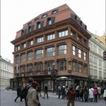 Дом «У черной Божьей матери» — музей чешского кубизма.